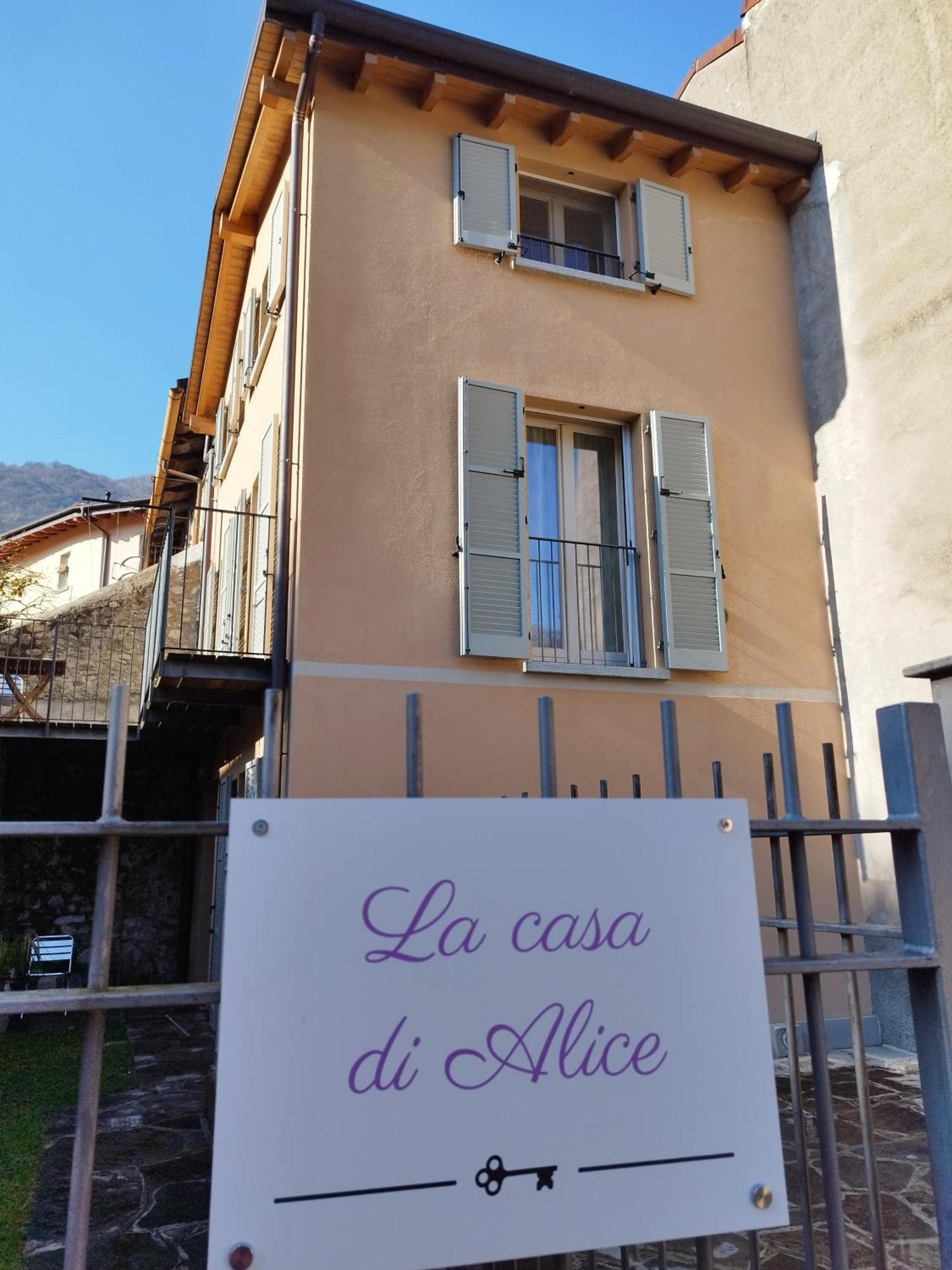 Вилла La Casa Di Alice Лено Экстерьер фото